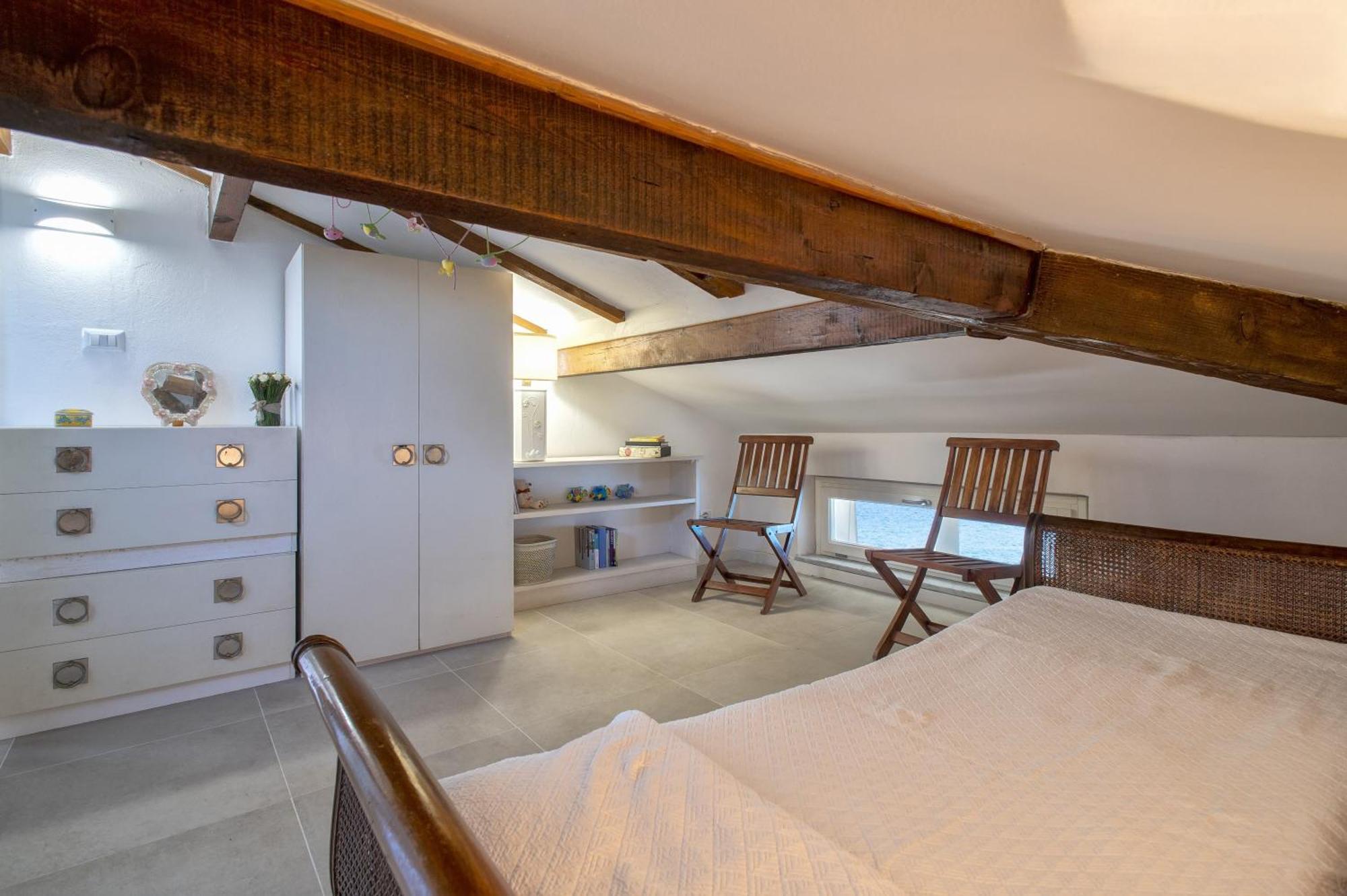 Fignoni - Attico Panoramico Fronte Mare O Matrimoniale Con Bagno Privato *