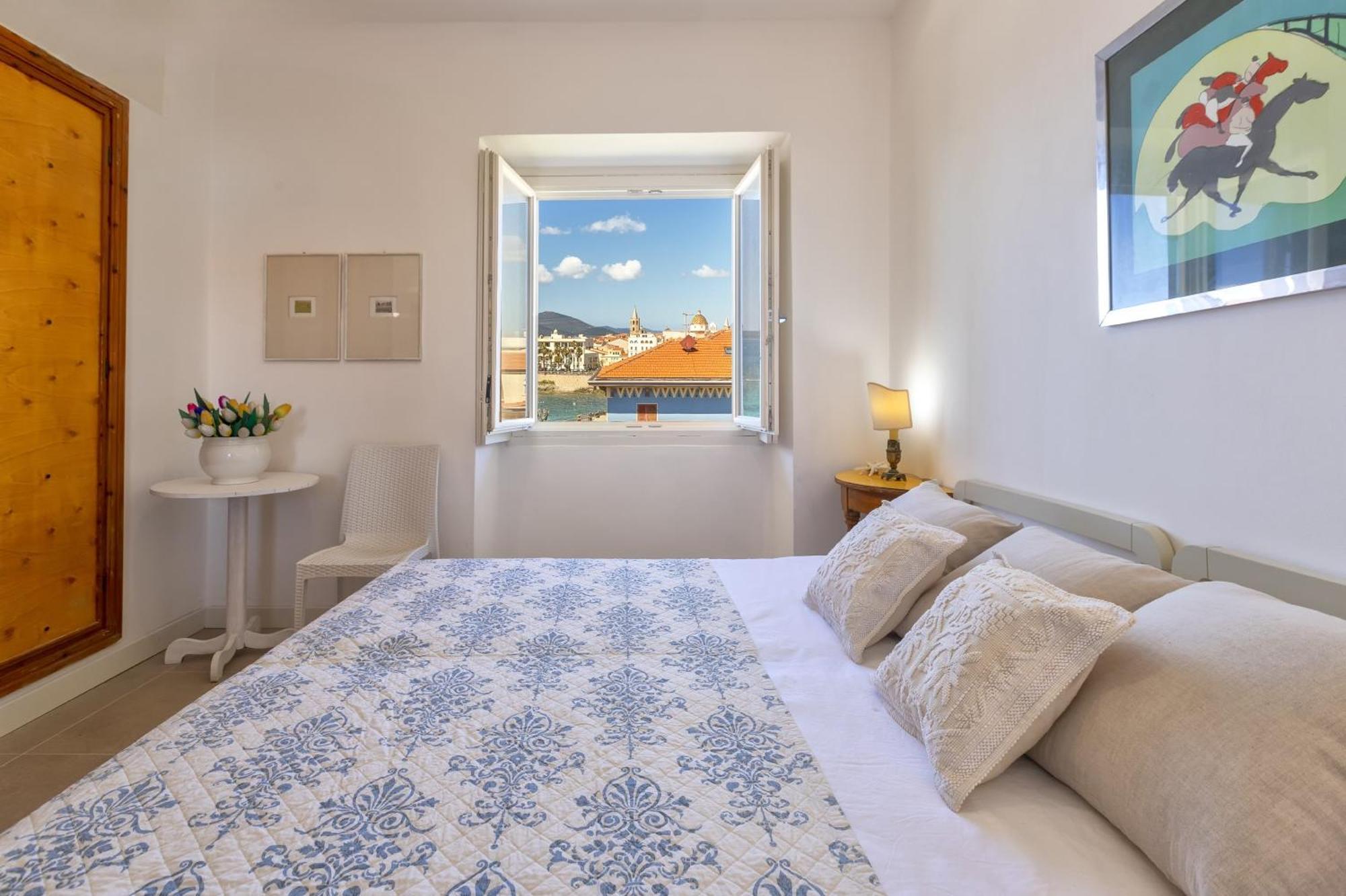 Fignoni - Attico Panoramico Fronte Mare O Matrimoniale Con Bagno Privato * Alghero